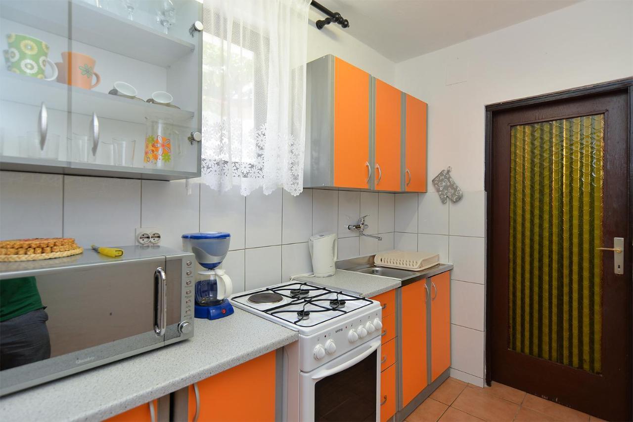 Apartment Dulijana 2042 Pula Luaran gambar